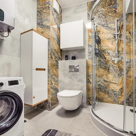 Enklawa, Sun & Snow דירה