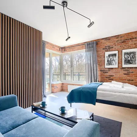 Enklawa, Sun & Snow מיילנו