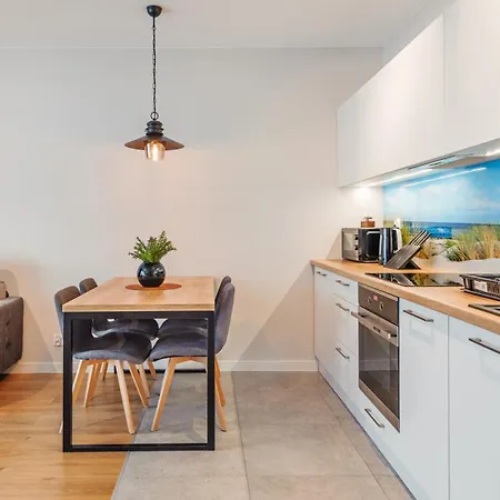 Enklawa, Sun & Snow Apartmán Mielno (Koszalin)