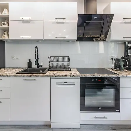 Enklawa, Sun & Snow דירה