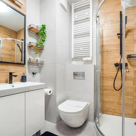 Enklawa, Sun & Snow * מיילנו